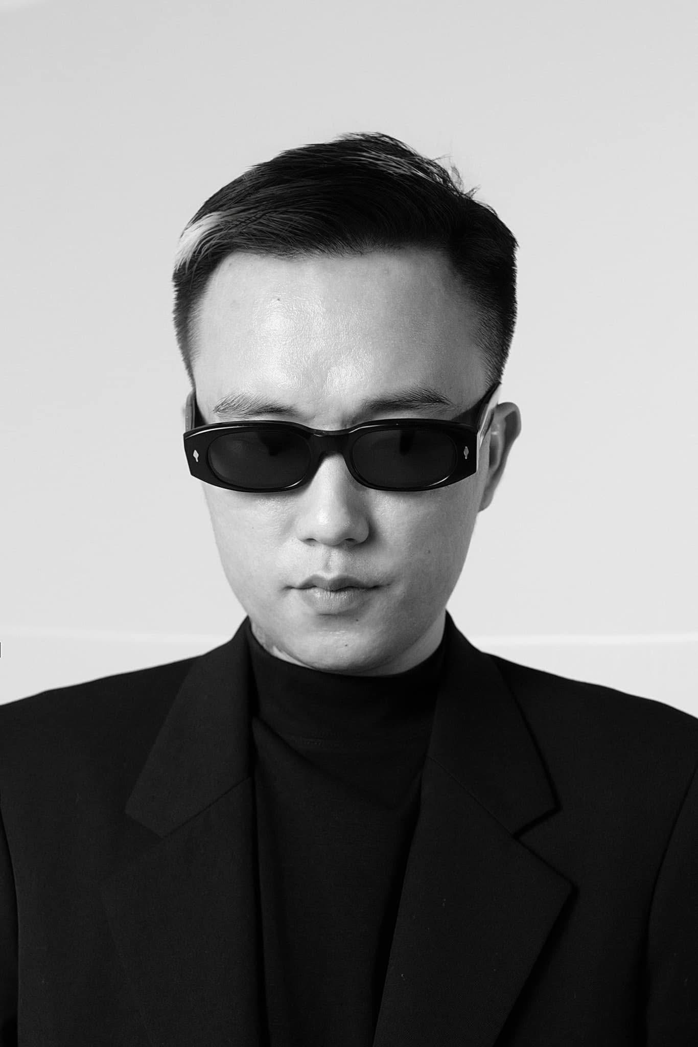 Artist Portrait