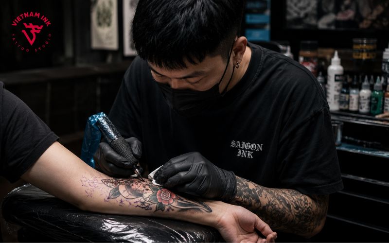 Traditional Tattoo: History, Symbolism, and Timeless Design Inspiration 5 How to Choose the Right Artist